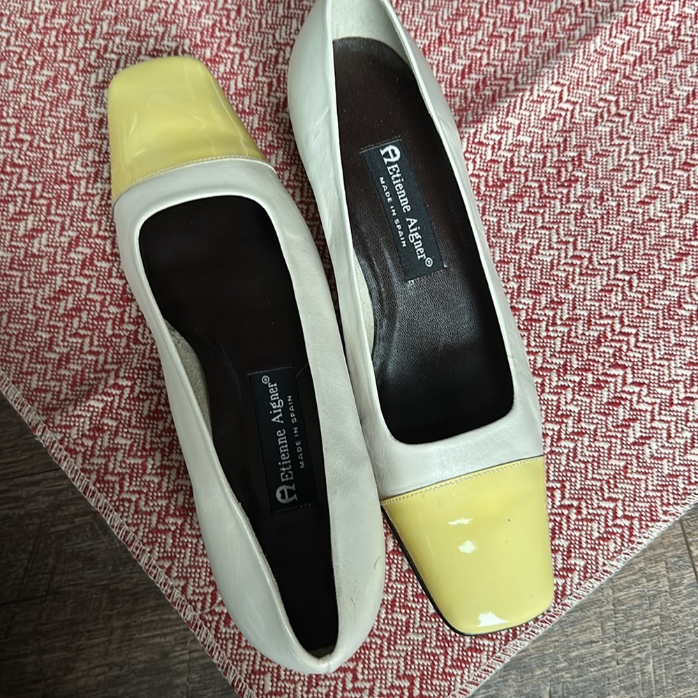 Etienne Aigner Women's Cream and Yellow Pumps - Picture 8 of 15